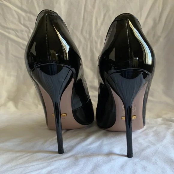 Gucci Pumps 🐝 - Picture 4 of 14